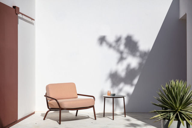 starling-konferencny-stolik