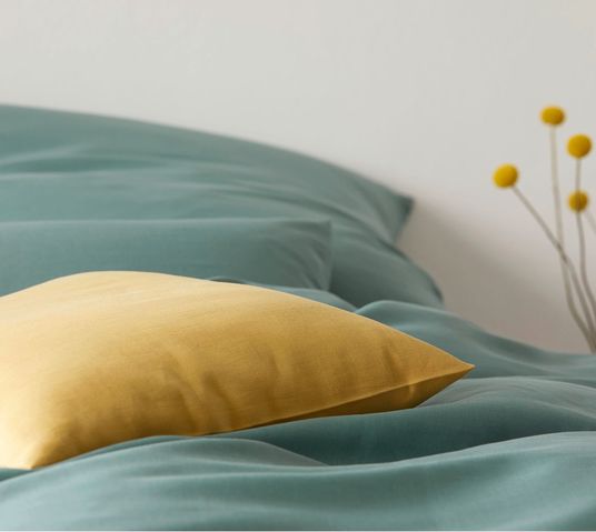 elegante-sada-postelnej-bielizne-breeze-salbei