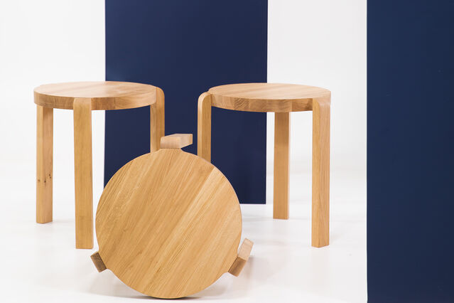 opus-prirucny-stolik