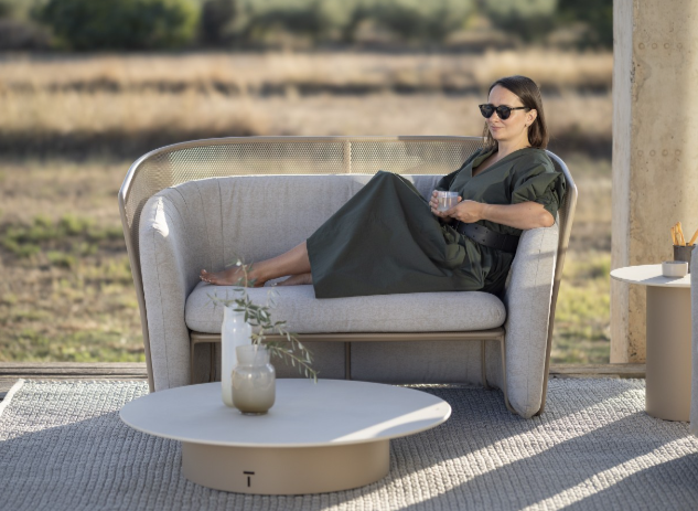 todus-slide-sofa