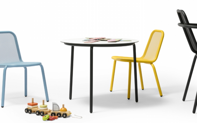todus-mini-starling-table