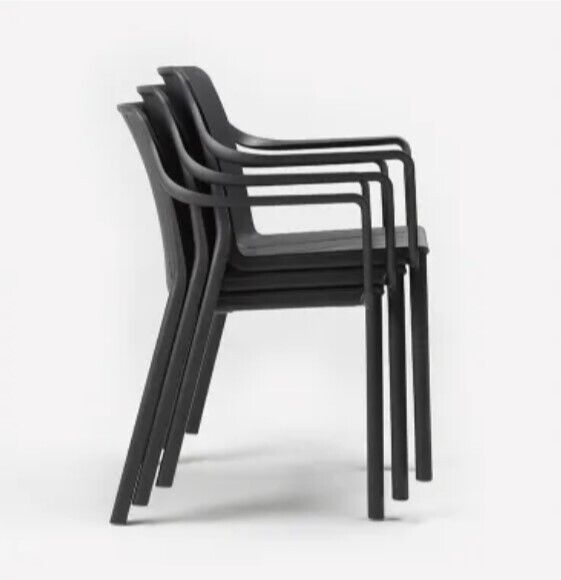 OBJEKTA - NARDI Tibarina Armchair – pohodlné záhradné kreslo s elegantným dizajnom