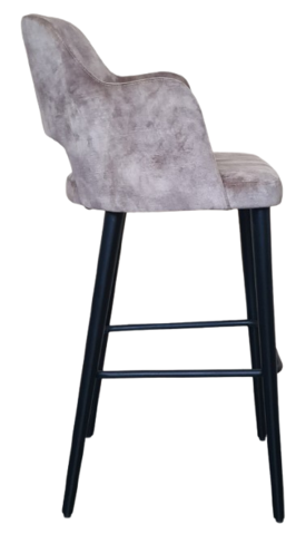 lori-bar