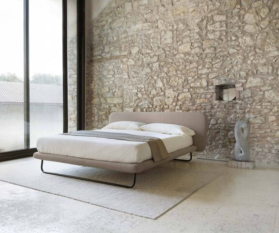 DOXY - Čalunená posteľ