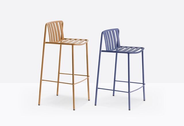coney-barova-stolicka-3648